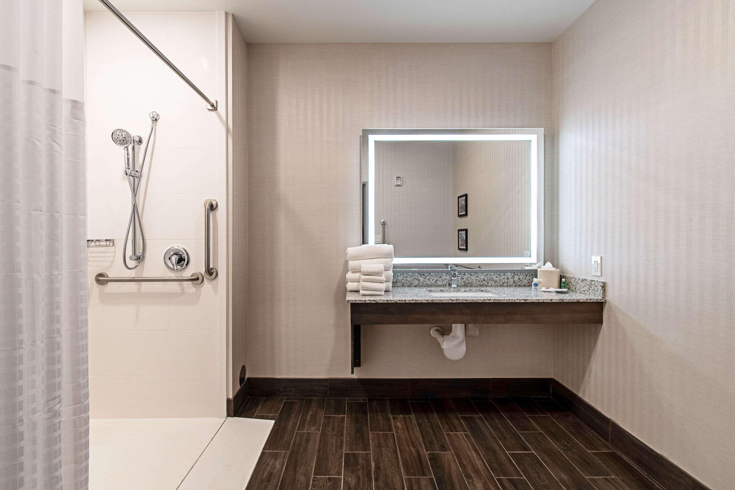 Comfort Suites Grove City Extérieur photo